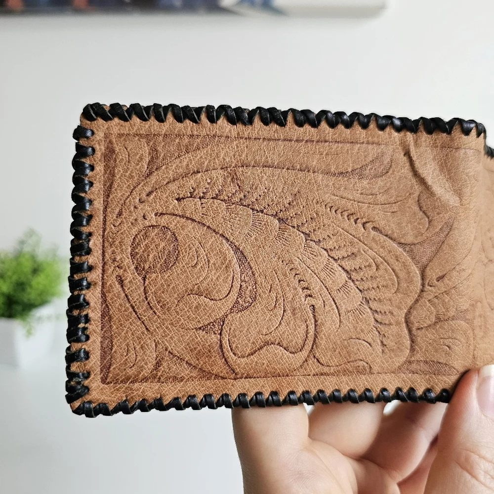 Vintage Tooled Tan Leather Wallet Bi-fold Billfold Tan Brown Floral Leaf Design